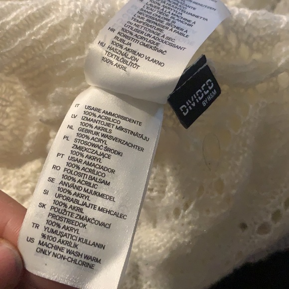 H&M Infinity Scarf, One Size - Picture 4 of 8